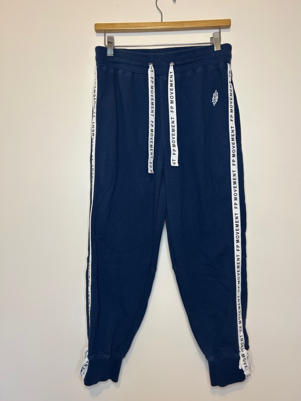 Free People Movement Navy Logo Tape Joggers FP Movement Sweatpants Size Small - Picture 2 of 7